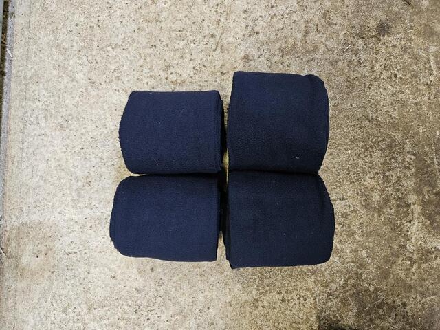 Bandes bleu marine