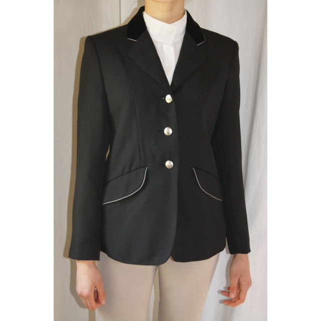 Tenue complete de concours (chemise+pantalon+veste)