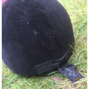 Bombe noire taille 54 et 56