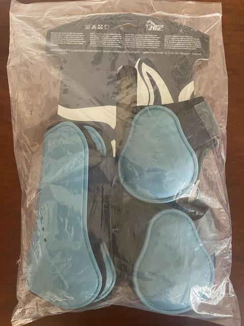 Ensemble protections cheval