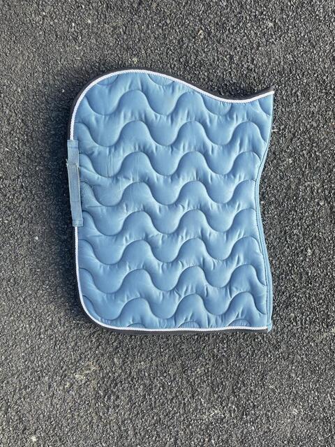 Tapis equitheme