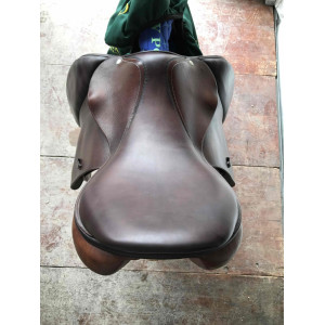 Selle Devoucoux 18"