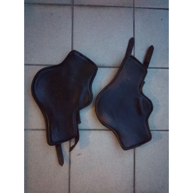 Protège-boulets en cuir taille poney