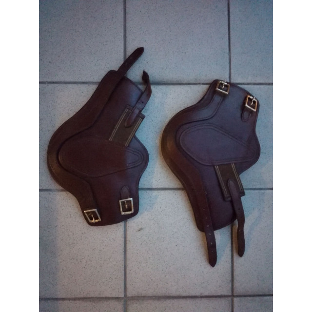 Protège-boulets en cuir taille poney