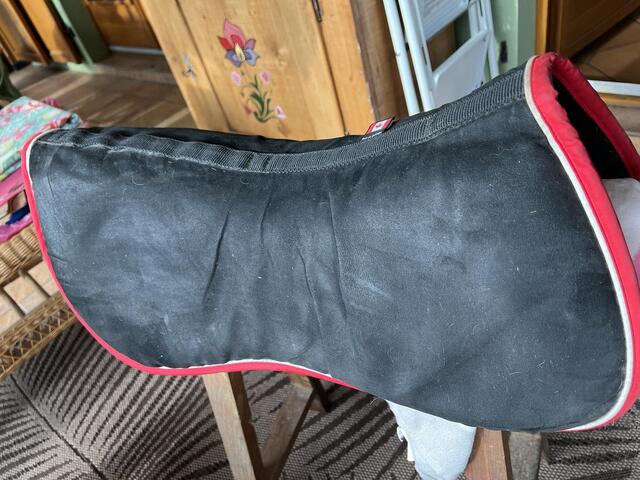 Amortisseur Ogilvy noir et rouge
