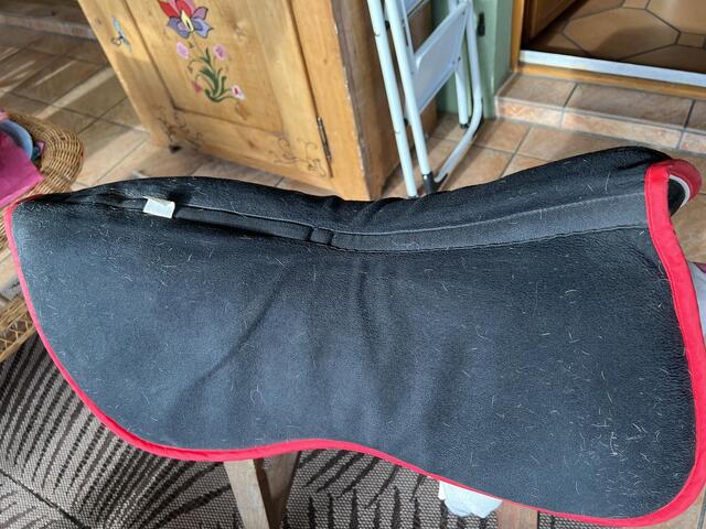 Amortisseur Ogilvy noir et rouge
