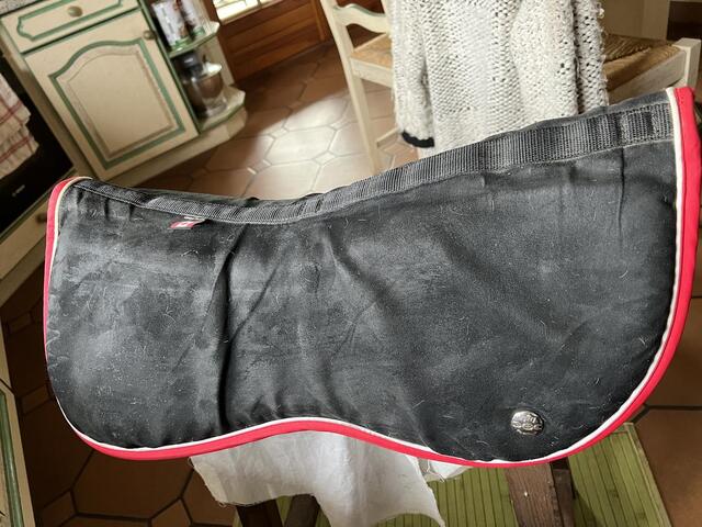Amortisseur Ogilvy noir et rouge