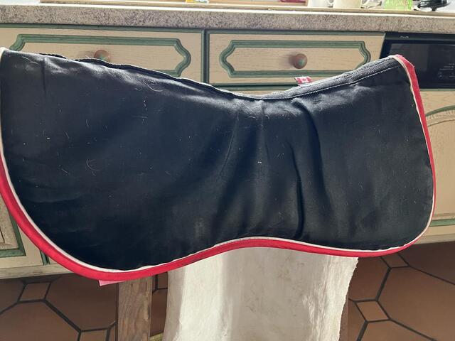 Amortisseur Ogilvy noir et rouge