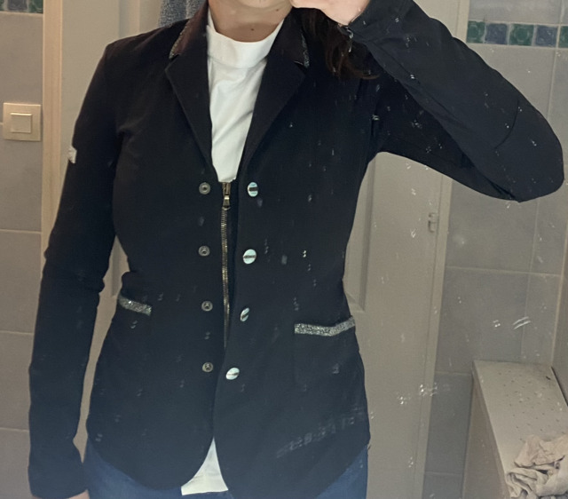 Veste animo