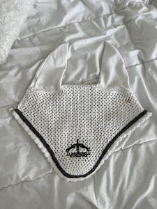 bonnet