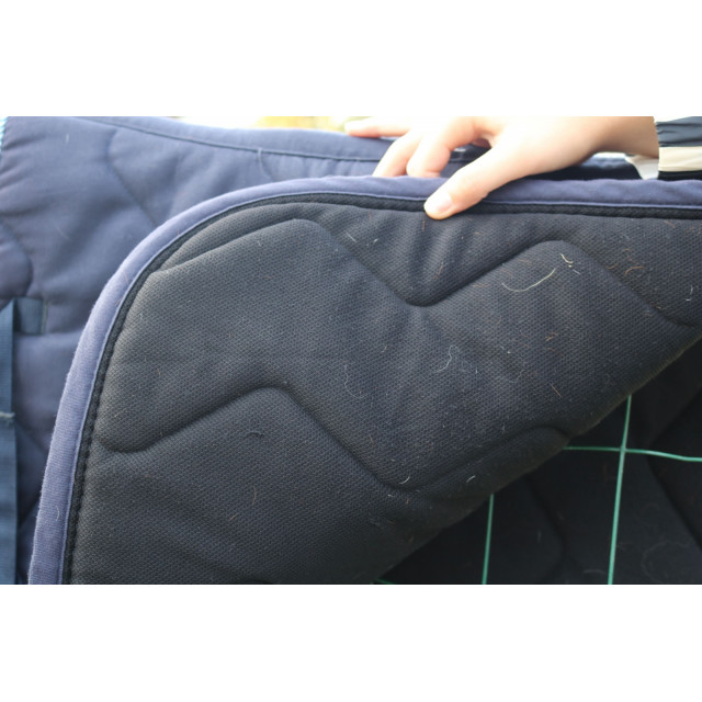 Tapis EQUI-THEME bleu.