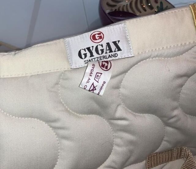 Tapis de selle neuf GIGAX beige