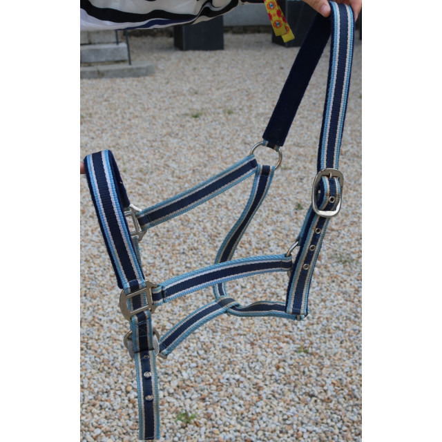 Licol bleu clair,bleu marine et blanc sans marque