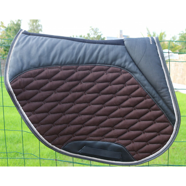 Tapis Fouganza tissu cuire marron.