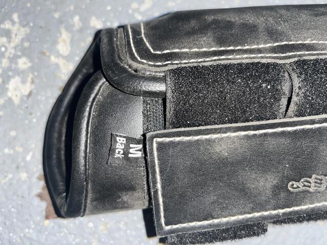 Guêtres de dressage en cuir noir