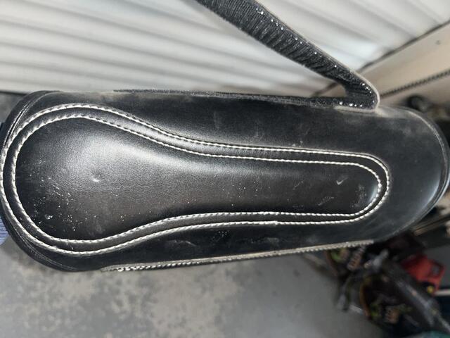 Guêtres de dressage en cuir noir