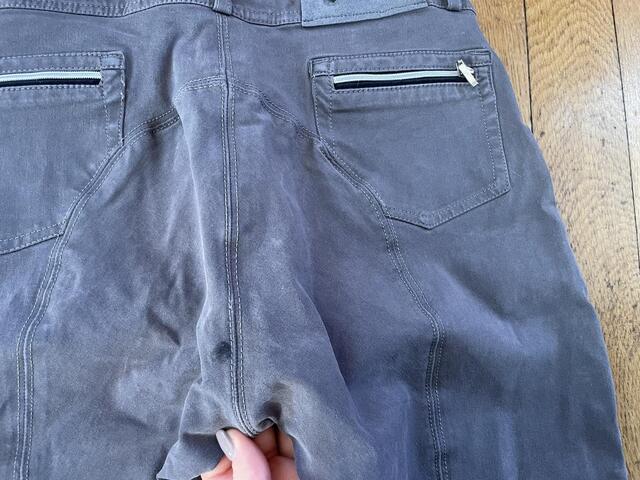 Pantalon gris taille 38