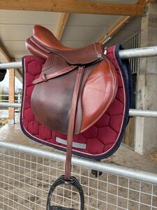 À vendre selle CWD