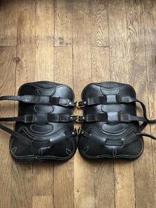 Guêtres et protèges boulet cuir