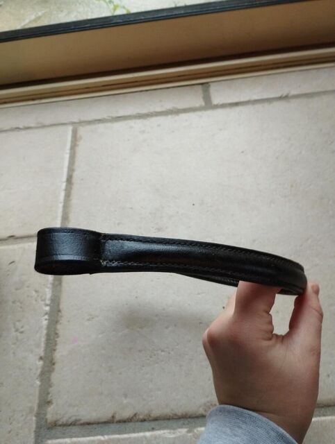 Frontal en cuir noir