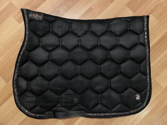 Tapis ju et pa velour noir galon disco noir