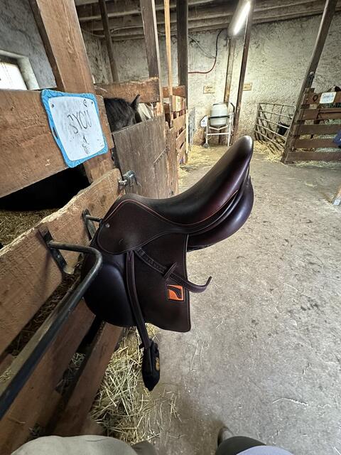 Selle Childeric FSC