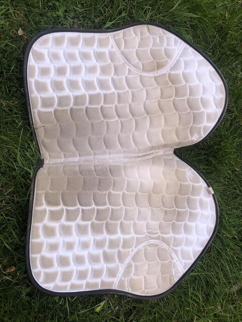 Tapis de selle equitheme