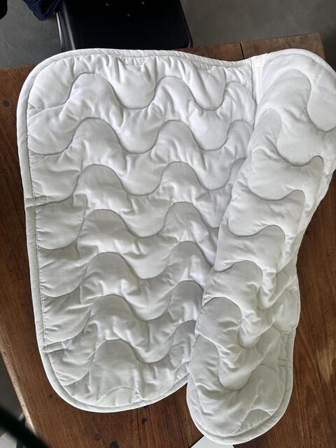 Tapis blanc poney