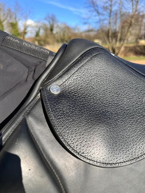 Selle en cuir Privilège mixte typée obstacle