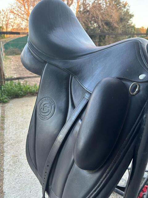 Selle de dressage forestier