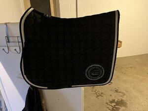 Tapis dressage Equiline