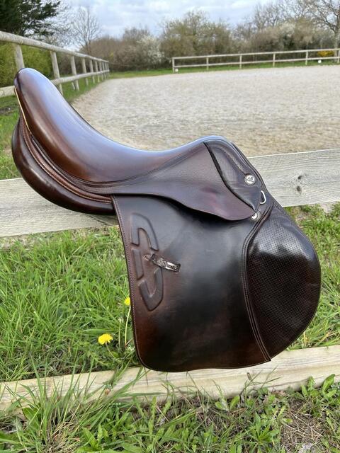Selle Prestige Michel Robert