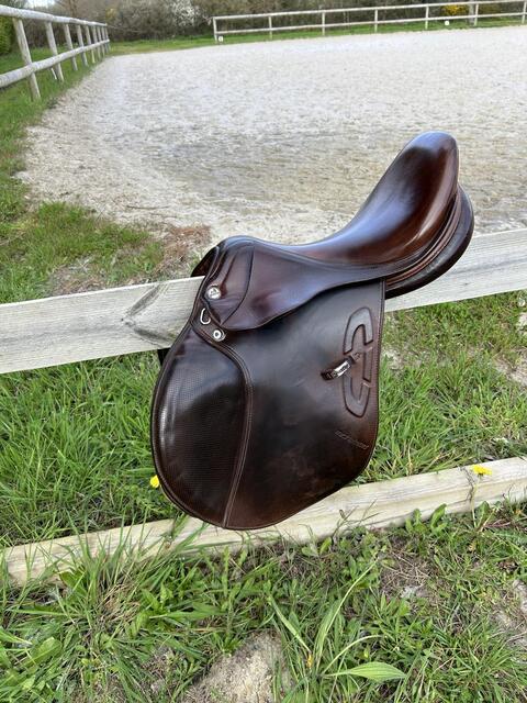 Selle Prestige Michel Robert