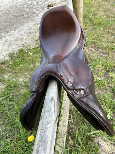 Selle Prestige Michel Robert