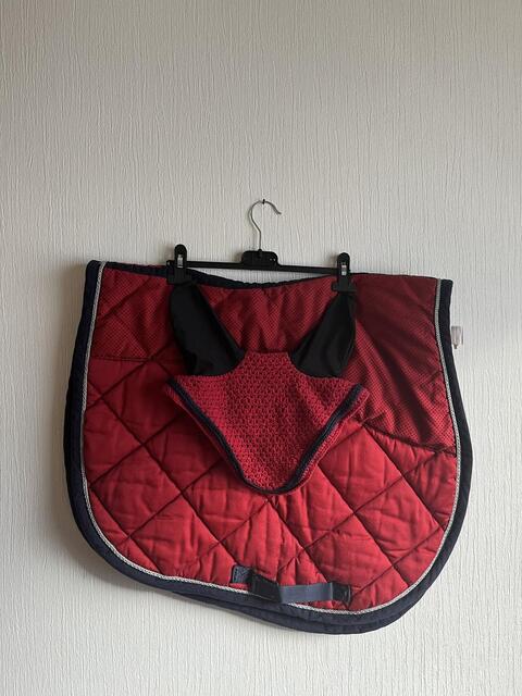 ensemble tapis +bonnet