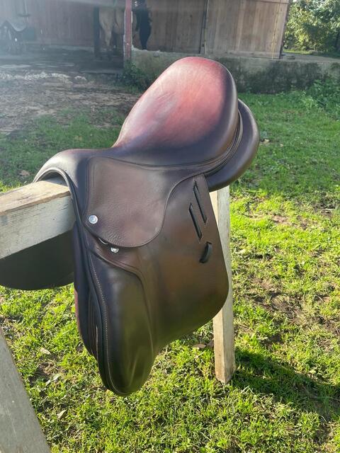 Selle Biarritz Lab