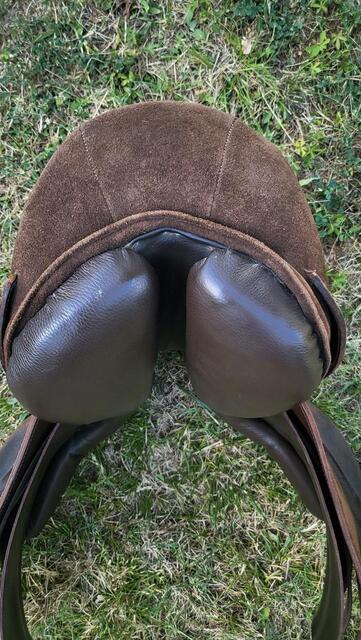 Selle dessus daim Phoenix (Toulouse)