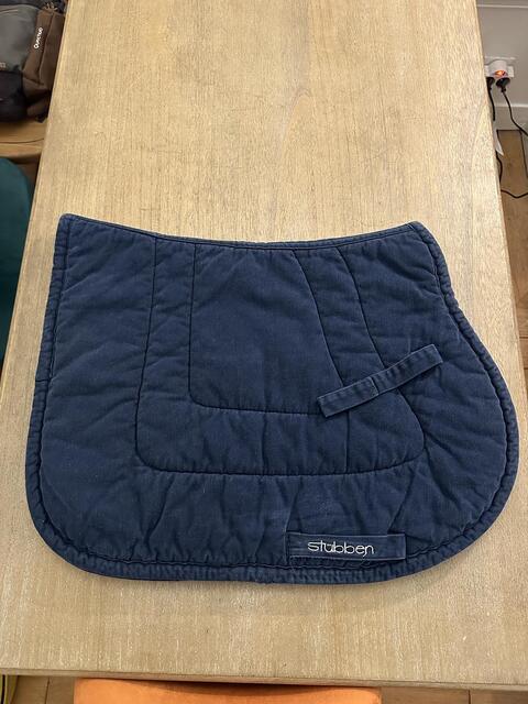 Tapis bleu marine Stübben