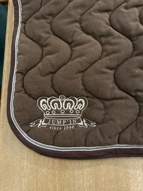 Tapis marron Hervé Godignon