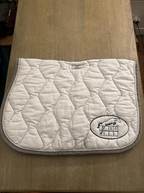 Tapis beige Hervé Godignon Jump'in