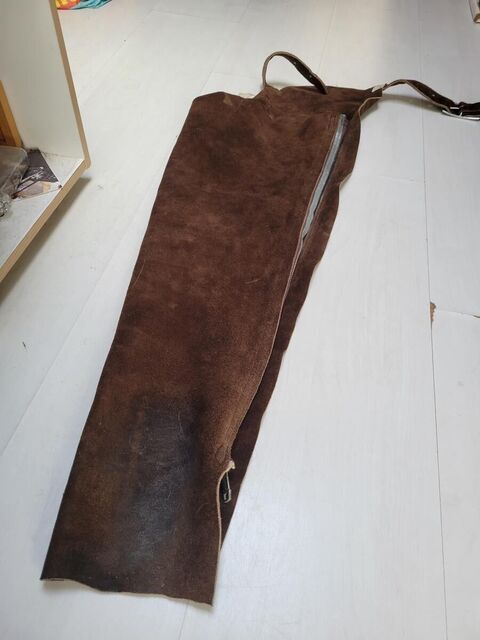 Chaps longues en cuir