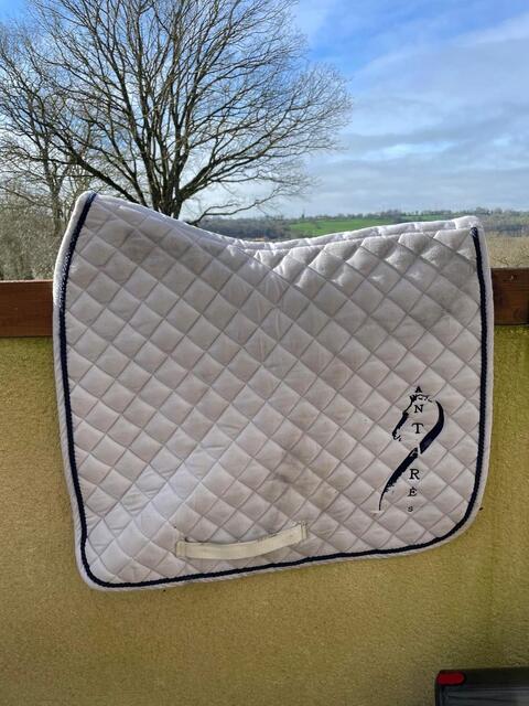 Antarès Sellier - Tapis de selle coupe dressage blanc