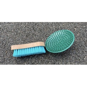 Lot de brosses