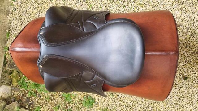 Selle DEVOUCOUX Makila S