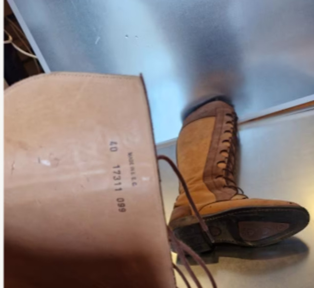 botte Charles de Nevel