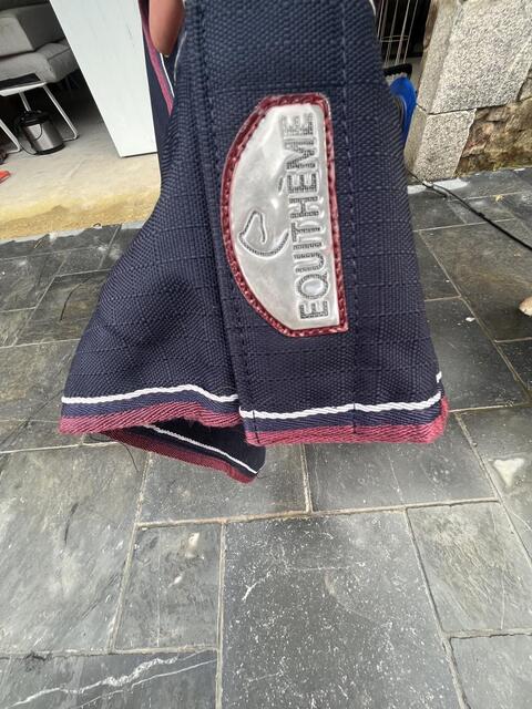 Couvre reins bleu/Bordeaux Equitheme