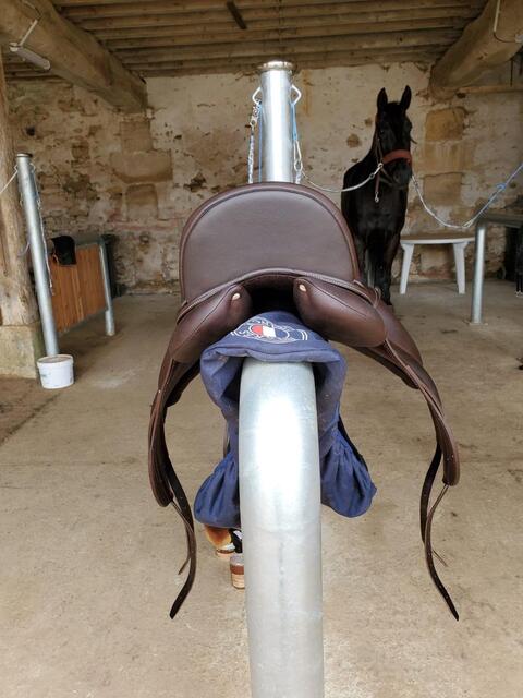 Selle Dressage Antares Concept 17