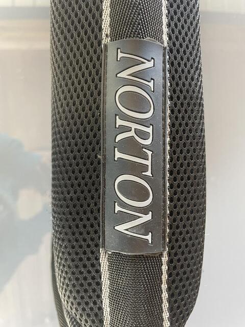 Amortisseur de dos Norton
