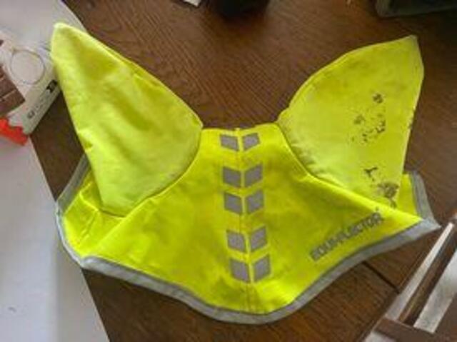 Bonnet réflichissant