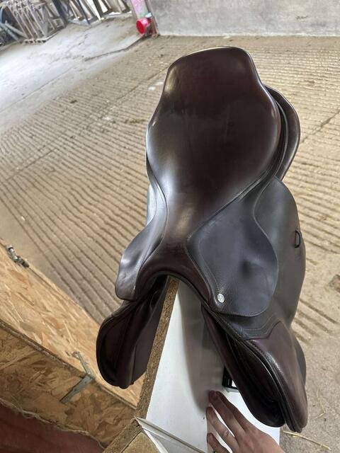 Selle Cwd